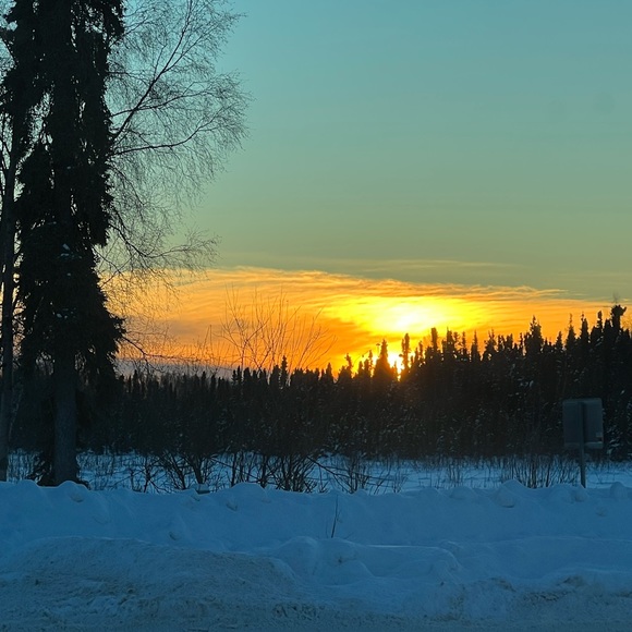 🥂CHEERS 🍾 - Picture 6 of 14